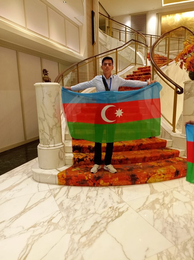 Astara məktəblisi beynəlxalq olimpiadada ölkəmizə iki medal qazandırdı: 1 qızıl, 1 gümüş